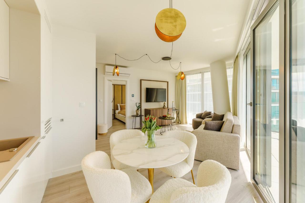 Apartament Waves - Baltic View By Noclegi Renters Miedzyzdroje Esterno foto